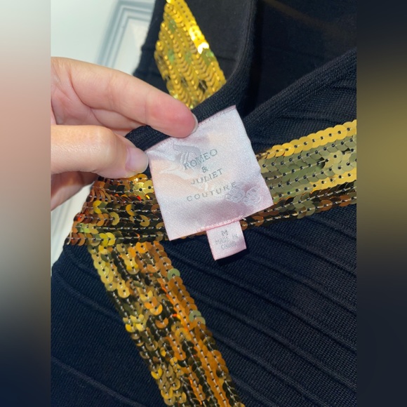 Dress - Picture 4 of 4